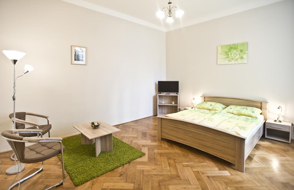 Charles IV Apartments Prag Eksteriør billede