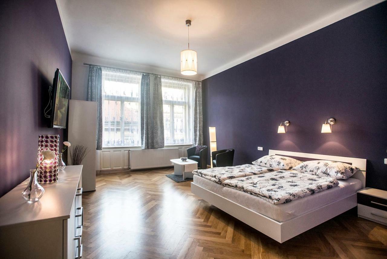 Charles IV Apartments Prag Eksteriør billede